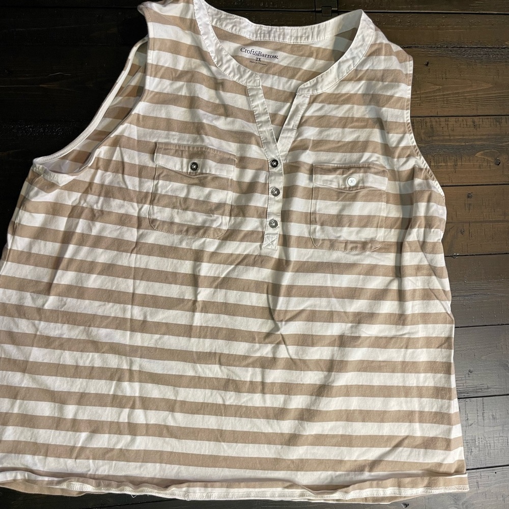 Croft & Barrow tank top